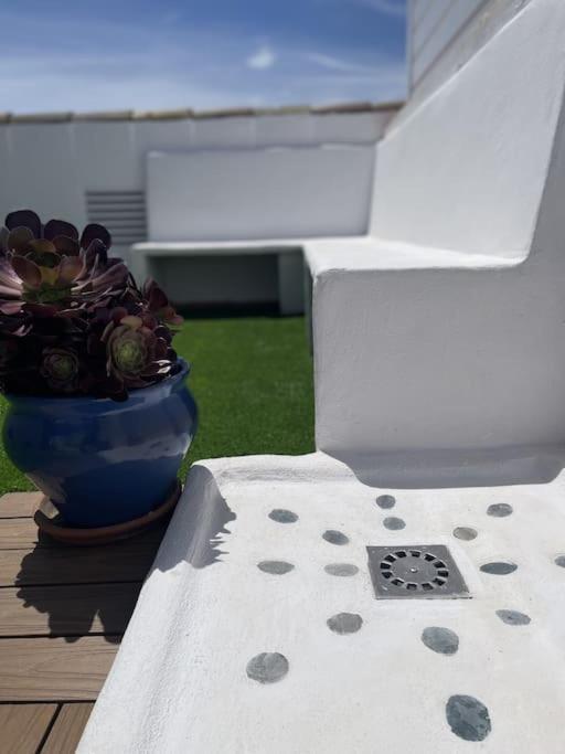 Casa Lola Conil, Azotea Al Mar Y Parking Solo Familias O Parejas Villa Conil De La Frontera Exterior photo